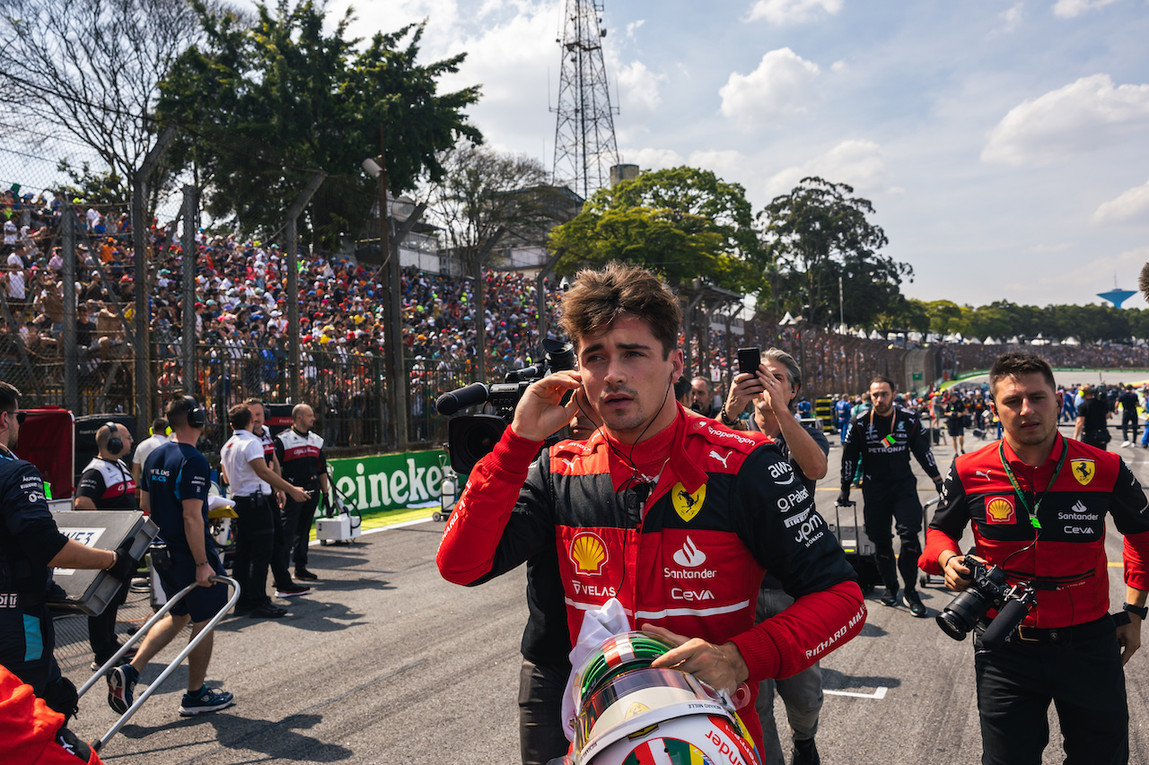 GP BRASILE, Charles Leclerc (MON) Ferrari on the grid.
13.11.2022. Formula 1 World Championship, Rd 21, Brazilian Grand Prix, Sao Paulo, Brazil, Gara Day.
- www.xpbimages.com, EMail: requests@xpbimages.com © Copyright: Bearne / XPB Images