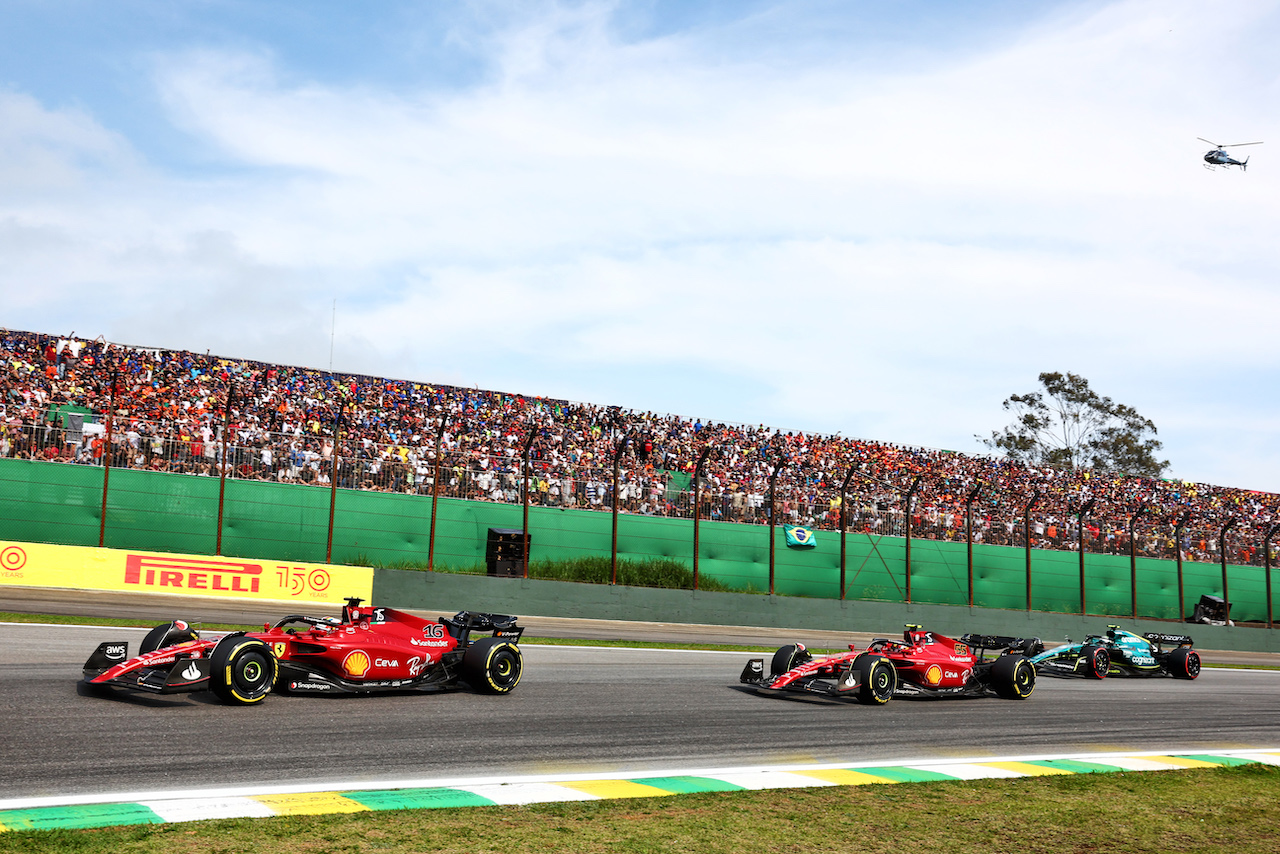 GP BRASILE, Charles Leclerc (MON) Ferrari F1-75 at the partenza of the race.
13.11.2022. Formula 1 World Championship, Rd 21, Brazilian Grand Prix, Sao Paulo, Brazil, Gara Day.
 - www.xpbimages.com, EMail: requests@xpbimages.com © Copyright: Coates / XPB Images