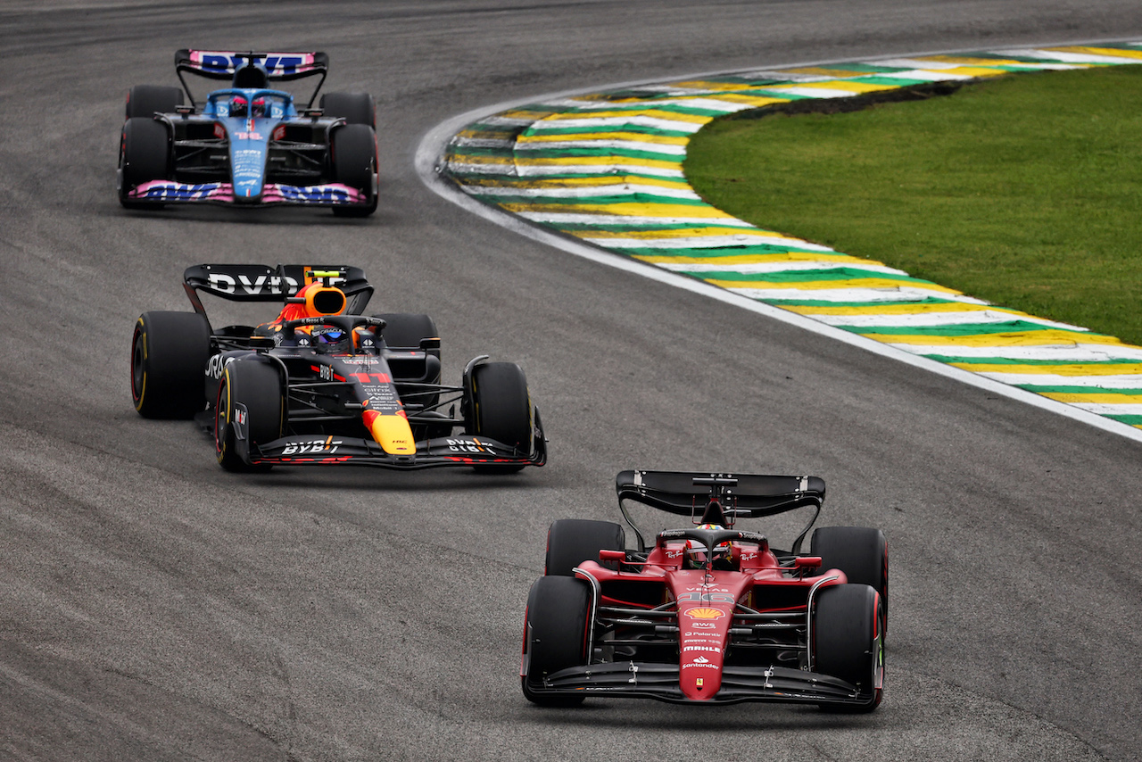 GP BRASILE, Charles Leclerc (MON) Ferrari F1-75.
13.11.2022. Formula 1 World Championship, Rd 21, Brazilian Grand Prix, Sao Paulo, Brazil, Gara Day.
 - www.xpbimages.com, EMail: requests@xpbimages.com © Copyright: Coates / XPB Images