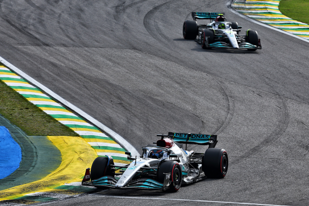 GP BRASILE, George Russell (GBR) Mercedes AMG F1 W13.
13.11.2022. Formula 1 World Championship, Rd 21, Brazilian Grand Prix, Sao Paulo, Brazil, Gara Day.
- www.xpbimages.com, EMail: requests@xpbimages.com © Copyright: Batchelor / XPB Images