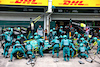 GP BRASILE, Sebastian Vettel (GER) Aston Martin F1 Team AMR22 makes a pit stop.
13.11.2022. Formula 1 World Championship, Rd 21, Brazilian Grand Prix, Sao Paulo, Brazil, Gara Day.
- www.xpbimages.com, EMail: requests@xpbimages.com © Copyright: Batchelor / XPB Images