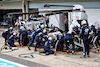 GP BRASILE, Yuki Tsunoda (JPN) AlphaTauri AT03 makes a pit stop.
13.11.2022. Formula 1 World Championship, Rd 21, Brazilian Grand Prix, Sao Paulo, Brazil, Gara Day.
- www.xpbimages.com, EMail: requests@xpbimages.com © Copyright: Batchelor / XPB Images