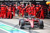 GP BRASILE, Charles Leclerc (MON) Ferrari F1-75 makes a pit stop.
13.11.2022. Formula 1 World Championship, Rd 21, Brazilian Grand Prix, Sao Paulo, Brazil, Gara Day.
- www.xpbimages.com, EMail: requests@xpbimages.com © Copyright: Batchelor / XPB Images