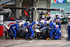 GP BRASILE, Kevin Magnussen (DEN) Haas VF-22 makes a pit stop.
13.11.2022. Formula 1 World Championship, Rd 21, Brazilian Grand Prix, Sao Paulo, Brazil, Gara Day.
- www.xpbimages.com, EMail: requests@xpbimages.com © Copyright: Batchelor / XPB Images