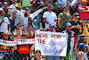 GP BRASILE, Circuit Atmosfera - fans.
13.11.2022. Formula 1 World Championship, Rd 21, Brazilian Grand Prix, Sao Paulo, Brazil, Gara Day.
 - www.xpbimages.com, EMail: requests@xpbimages.com © Copyright: Coates / XPB Images