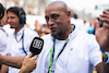 GP BRASILE, Roberto Carlos (BRA) Former Football Player on the grid.
13.11.2022. Formula 1 World Championship, Rd 21, Brazilian Grand Prix, Sao Paulo, Brazil, Gara Day.
- www.xpbimages.com, EMail: requests@xpbimages.com © Copyright: Bearne / XPB Images