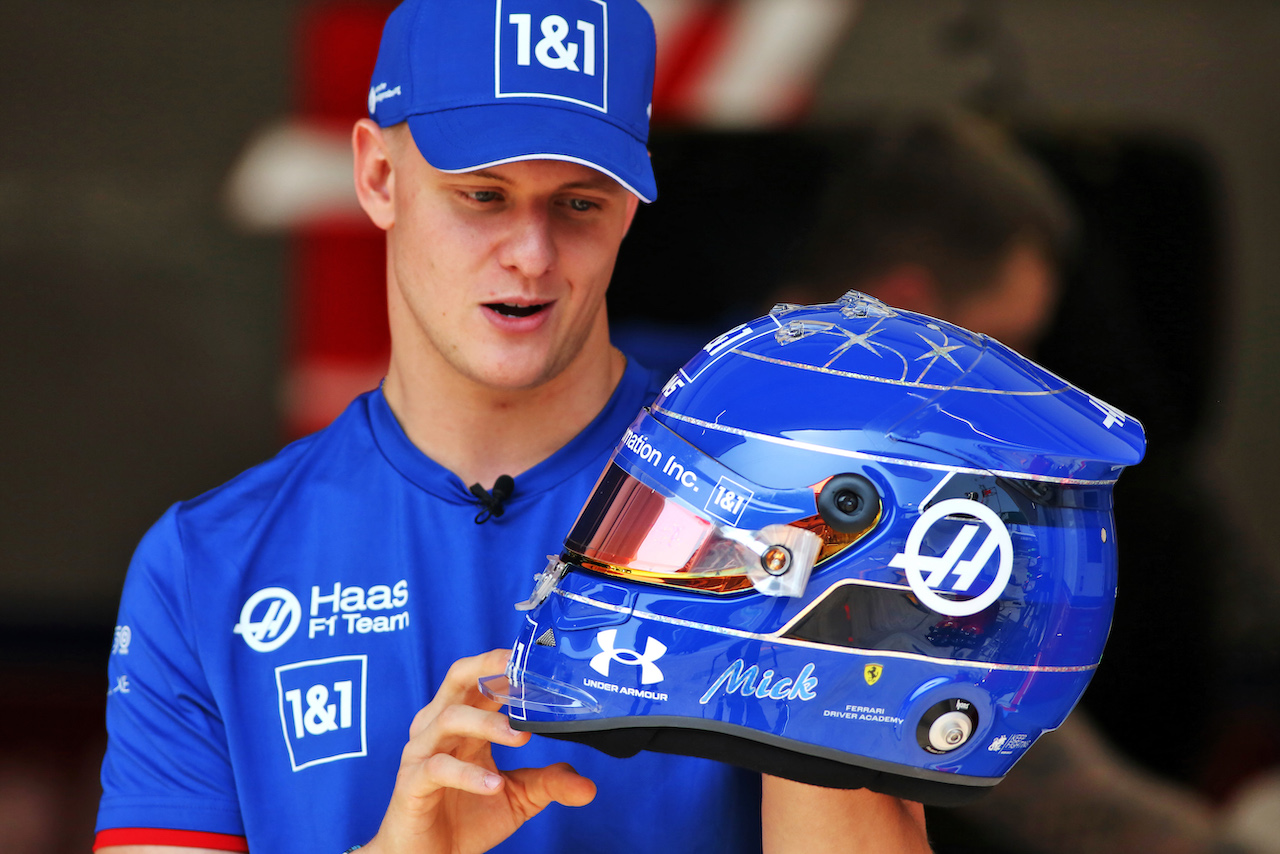 GP BRASILE, Mick Schumacher (GER) Haas F1 Team.
10.11.2022. Formula 1 World Championship, Rd 21, Brazilian Grand Prix, Sao Paulo, Brazil, Preparation Day.
- www.xpbimages.com, EMail: requests@xpbimages.com © Copyright: XPB Images