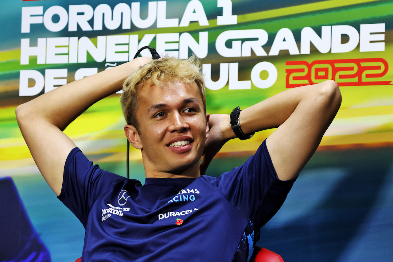 GP BRASILE, Alexander Albon (THA) Williams Racing in the FIA Press Conference.
10.11.2022. Formula 1 World Championship, Rd 21, Brazilian Grand Prix, Sao Paulo, Brazil, Preparation Day.
- www.xpbimages.com, EMail: requests@xpbimages.com © Copyright: Bearne / XPB Images