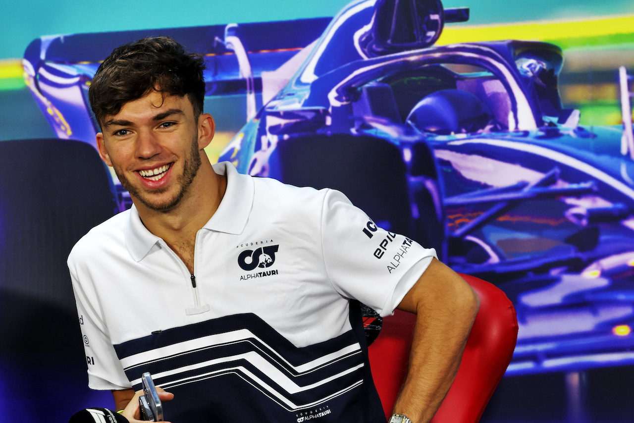 GP BRASILE, Pierre Gasly (FRA) AlphaTauri in the FIA Press Conference.
10.11.2022. Formula 1 World Championship, Rd 21, Brazilian Grand Prix, Sao Paulo, Brazil, Preparation Day.
- www.xpbimages.com, EMail: requests@xpbimages.com © Copyright: Bearne / XPB Images