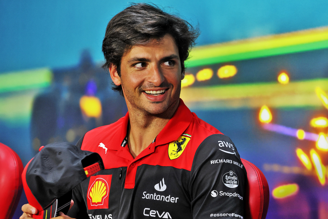 GP BRASILE, Carlos Sainz Jr (ESP) Ferrari in the FIA Press Conference.
10.11.2022. Formula 1 World Championship, Rd 21, Brazilian Grand Prix, Sao Paulo, Brazil, Preparation Day.
- www.xpbimages.com, EMail: requests@xpbimages.com © Copyright: Bearne / XPB Images