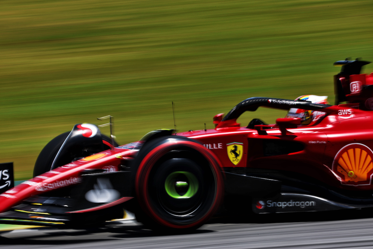 GP BRASILE, Charles Leclerc (MON) Ferrari F1-75.
12.11.2022. Formula 1 World Championship, Rd 21, Brazilian Grand Prix, Sao Paulo, Brazil, Sprint Day.
 - www.xpbimages.com, EMail: requests@xpbimages.com © Copyright: Coates / XPB Images