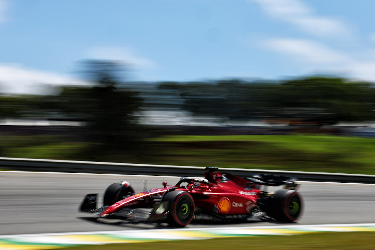 GP BRASILE, Charles Leclerc (MON) Ferrari F1-75.
12.11.2022. Formula 1 World Championship, Rd 21, Brazilian Grand Prix, Sao Paulo, Brazil, Sprint Day.
 - www.xpbimages.com, EMail: requests@xpbimages.com © Copyright: Coates / XPB Images