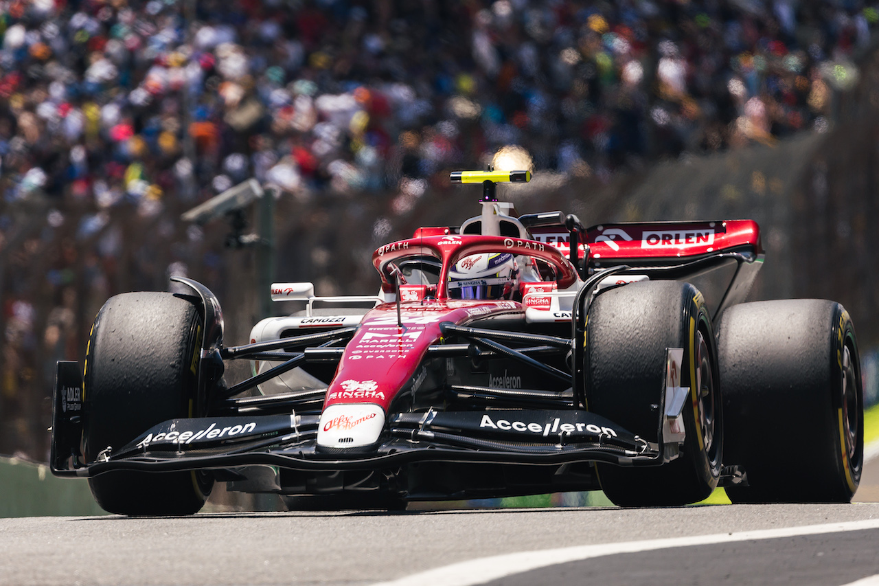 GP BRASILE, Guanyu Zhou (CHN) Alfa Romeo F1 Team C42.
12.11.2022. Formula 1 World Championship, Rd 21, Brazilian Grand Prix, Sao Paulo, Brazil, Sprint Day.
- www.xpbimages.com, EMail: requests@xpbimages.com © Copyright: Bearne / XPB Images