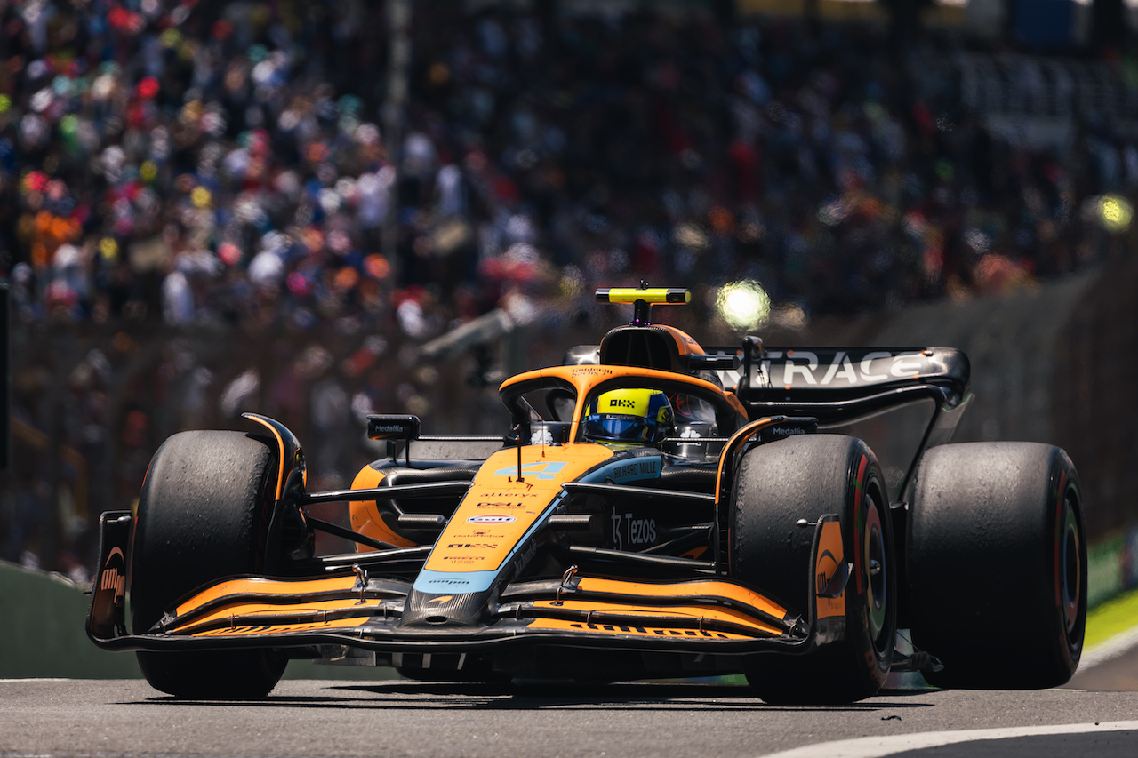 GP BRASILE, Lando Norris (GBR) McLaren MCL36.
12.11.2022. Formula 1 World Championship, Rd 21, Brazilian Grand Prix, Sao Paulo, Brazil, Sprint Day.
- www.xpbimages.com, EMail: requests@xpbimages.com © Copyright: Bearne / XPB Images
