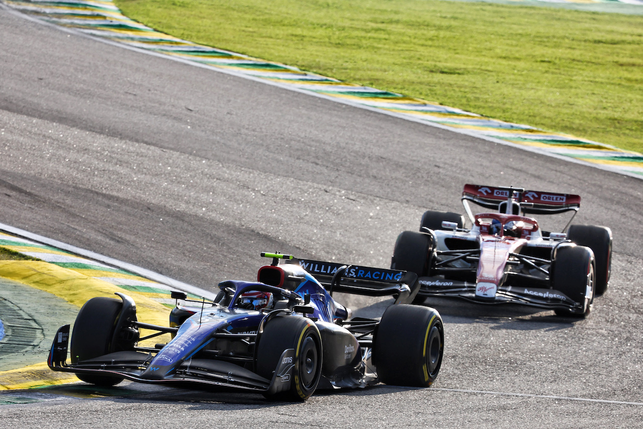 GP BRASILE, Nicholas Latifi (CDN) Williams Racing FW44.
12.11.2022. Formula 1 World Championship, Rd 21, Brazilian Grand Prix, Sao Paulo, Brazil, Sprint Day.
- www.xpbimages.com, EMail: requests@xpbimages.com © Copyright: Batchelor / XPB Images