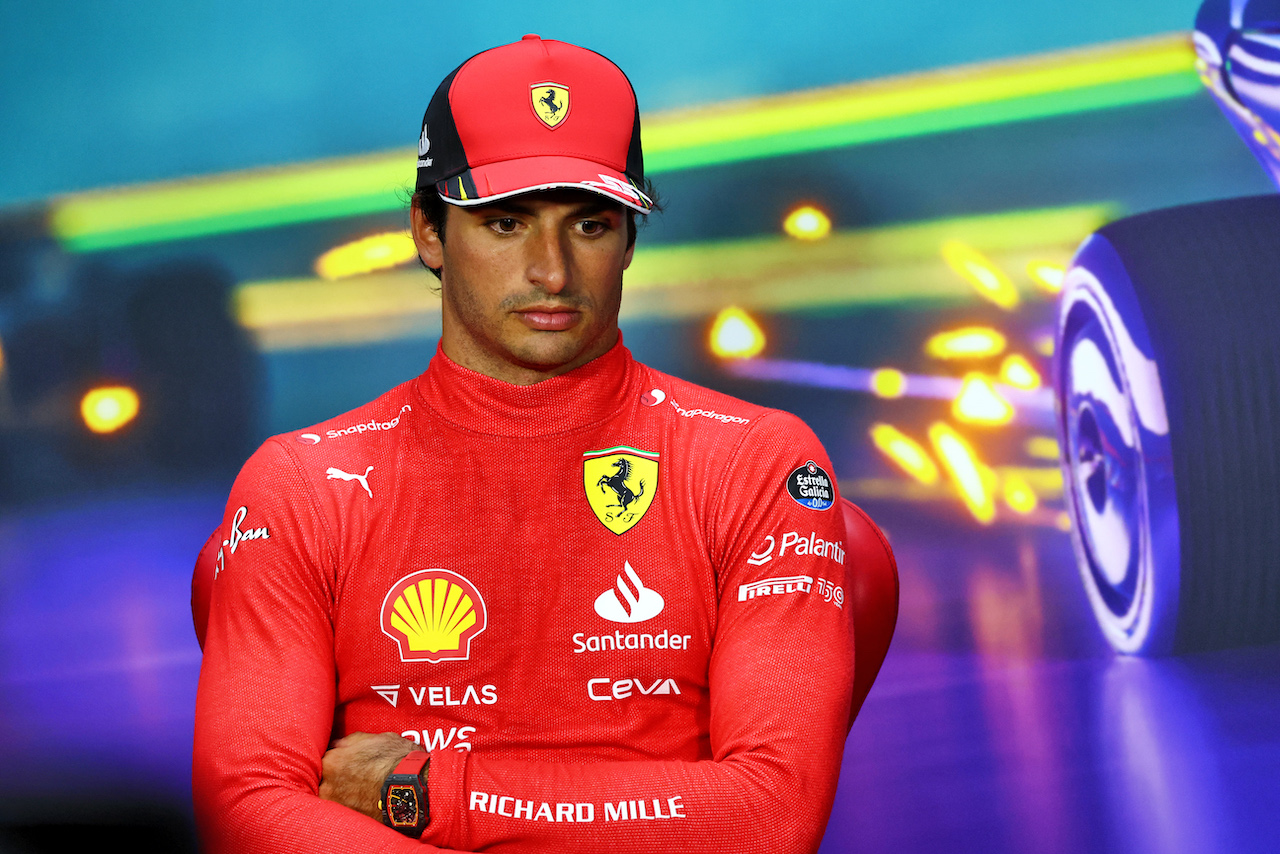 GP BRASILE, Carlos Sainz Jr (ESP) Ferrari in the post Sprint FIA Press Conference.
12.11.2022. Formula 1 World Championship, Rd 21, Brazilian Grand Prix, Sao Paulo, Brazil, Sprint Day.
- www.xpbimages.com, EMail: requests@xpbimages.com © Copyright: Batchelor / XPB Images