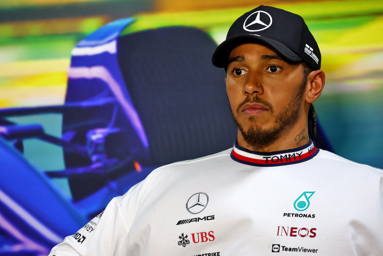 GP BRASILE, Lewis Hamilton (GBR) Mercedes AMG F1 in the post Sprint FIA Press Conference.
12.11.2022. Formula 1 World Championship, Rd 21, Brazilian Grand Prix, Sao Paulo, Brazil, Sprint Day.
- www.xpbimages.com, EMail: requests@xpbimages.com © Copyright: Batchelor / XPB Images