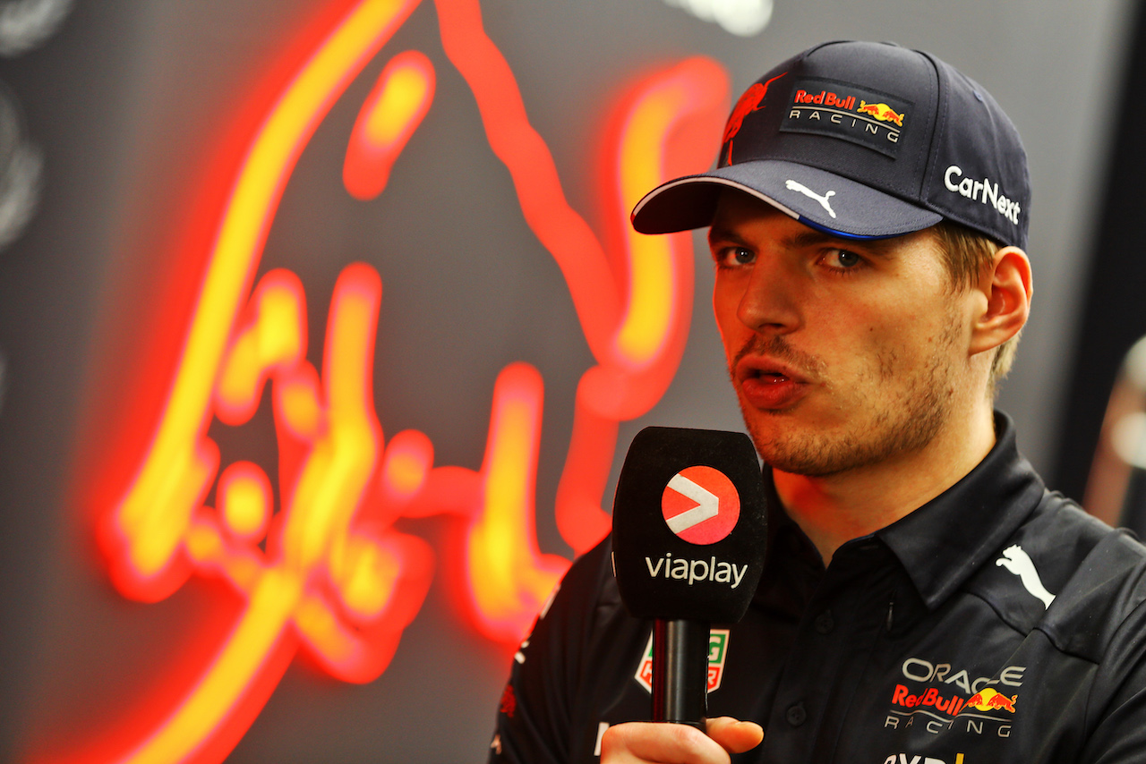 GP BRASILE, Max Verstappen (NLD) Red Bull Racing.
12.11.2022. Formula 1 World Championship, Rd 21, Brazilian Grand Prix, Sao Paulo, Brazil, Sprint Day.
- www.xpbimages.com, EMail: requests@xpbimages.com © Copyright: XPB Images