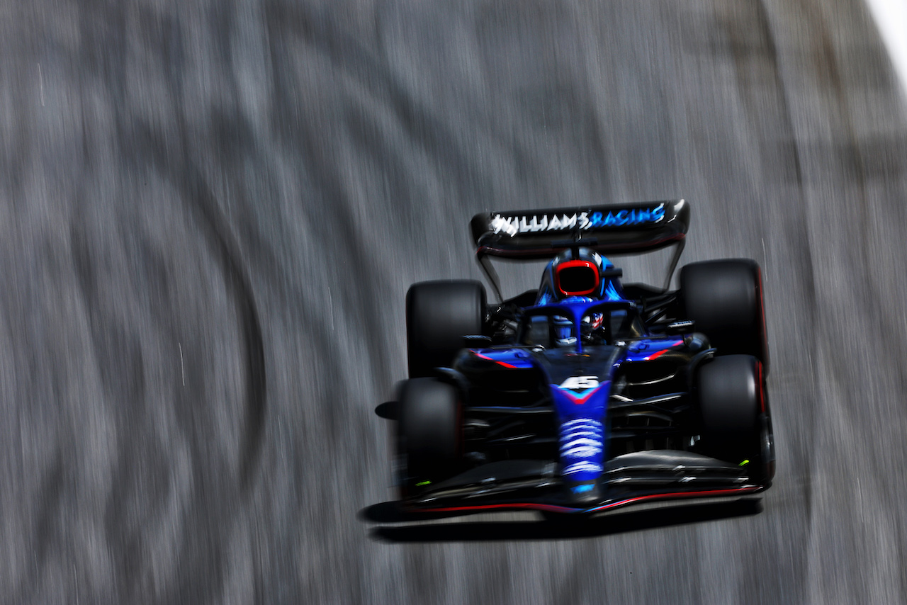 GP BRASILE, Logan Sargeant (USA) Williams Racing FW44 Academy Driver.
12.11.2022. Formula 1 World Championship, Rd 21, Brazilian Grand Prix, Sao Paulo, Brazil, Sprint Day.
 - www.xpbimages.com, EMail: requests@xpbimages.com © Copyright: Coates / XPB Images