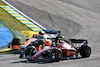 GP BRASILE, Carlos Sainz Jr (ESP) Ferrari F1-75 e Lando Norris (GBR) McLaren MCL36 battle for position.
12.11.2022. Formula 1 World Championship, Rd 21, Brazilian Grand Prix, Sao Paulo, Brazil, Sprint Day.
- www.xpbimages.com, EMail: requests@xpbimages.com © Copyright: Batchelor / XPB Images
