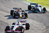 GP BRASILE, Kevin Magnussen (DEN) Haas VF-22 davanti a Max Verstappen (NLD) Red Bull Racing RB18 e George Russell (GBR) Mercedes AMG F1 W13.
12.11.2022. Formula 1 World Championship, Rd 21, Brazilian Grand Prix, Sao Paulo, Brazil, Sprint Day.
- www.xpbimages.com, EMail: requests@xpbimages.com © Copyright: Batchelor / XPB Images