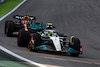 GP BRASILE, Lewis Hamilton (GBR), Mercedes AMG F1  e Max Verstappen (NLD), Red Bull Racing 
12.11.2022. Formula 1 World Championship, Rd 21, Brazilian Grand Prix, Sao Paulo, Brazil, Sprint Day.
- www.xpbimages.com, EMail: requests@xpbimages.com ¬© Copyright: Charniaux / XPB Images