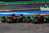 GP BRASILE, Carlos Sainz Jr (ESP), Ferrari e Max Verstappen (NLD), Red Bull Racing 
12.11.2022. Formula 1 World Championship, Rd 21, Brazilian Grand Prix, Sao Paulo, Brazil, Sprint Day.
- www.xpbimages.com, EMail: requests@xpbimages.com ¬© Copyright: Charniaux / XPB Images