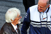 GP BRASILE, Bernie Ecclestone (GBR) with Franz Tost (AUT) AlphaTauri Team Principal on the grid.
12.11.2022. Formula 1 World Championship, Rd 21, Brazilian Grand Prix, Sao Paulo, Brazil, Sprint Day.
 - www.xpbimages.com, EMail: requests@xpbimages.com © Copyright: Coates / XPB Images