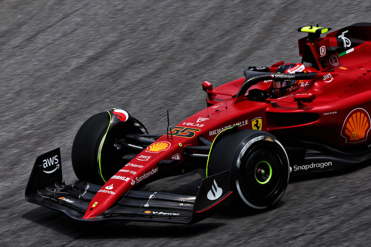GP BRASILE, Carlos Sainz Jr (ESP) Ferrari F1-75.
11.11.2022. Formula 1 World Championship, Rd 21, Brazilian Grand Prix, Sao Paulo, Brazil, Qualifiche Day.
 - www.xpbimages.com, EMail: requests@xpbimages.com © Copyright: Coates / XPB Images