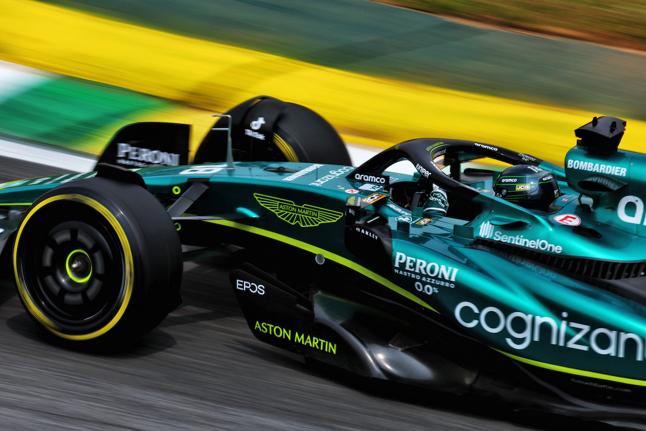GP BRASILE, Lance Stroll (CDN) Aston Martin F1 Team AMR22.
11.11.2022. Formula 1 World Championship, Rd 21, Brazilian Grand Prix, Sao Paulo, Brazil, Qualifiche Day.
 - www.xpbimages.com, EMail: requests@xpbimages.com © Copyright: Coates / XPB Images