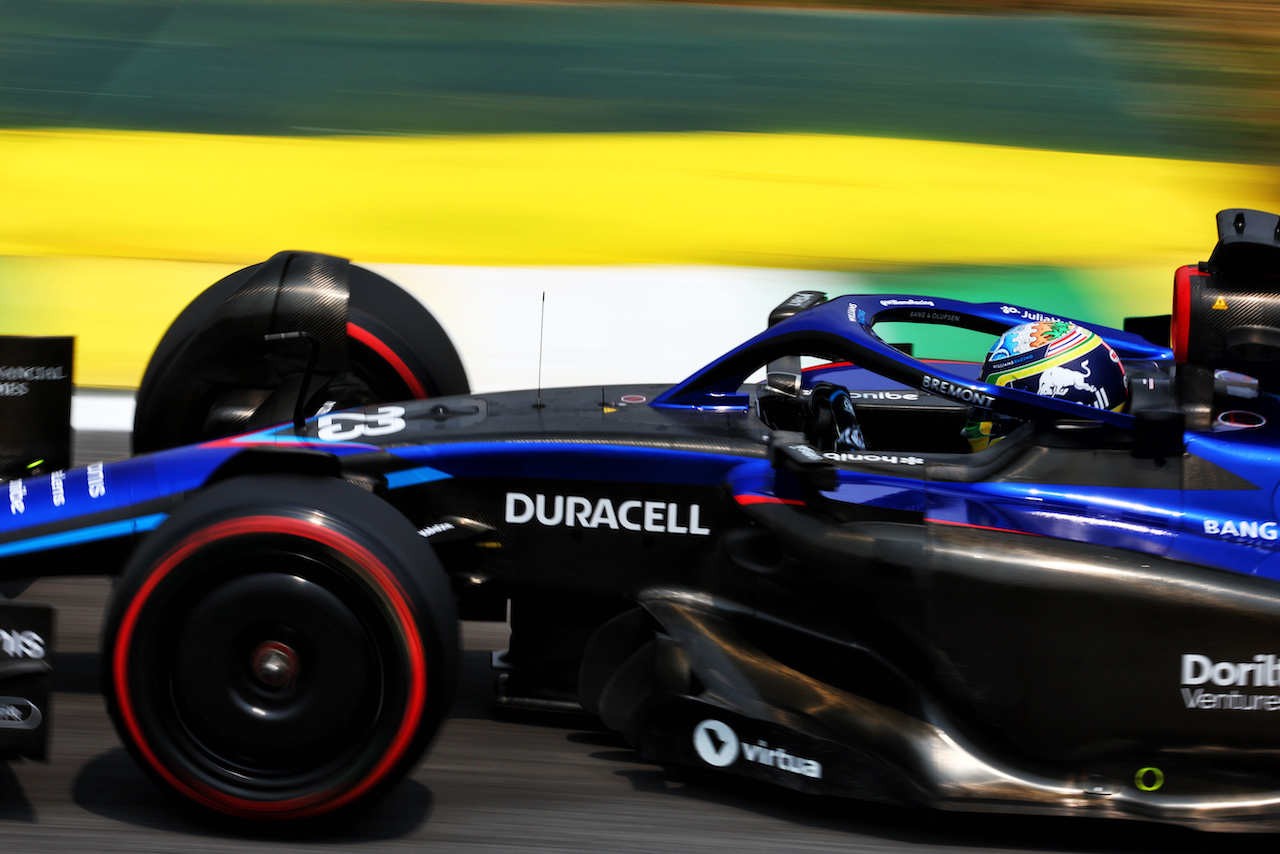 GP BRASILE, Alexander Albon (THA) Williams Racing FW44.
11.11.2022. Formula 1 World Championship, Rd 21, Brazilian Grand Prix, Sao Paulo, Brazil, Qualifiche Day.
 - www.xpbimages.com, EMail: requests@xpbimages.com © Copyright: Coates / XPB Images