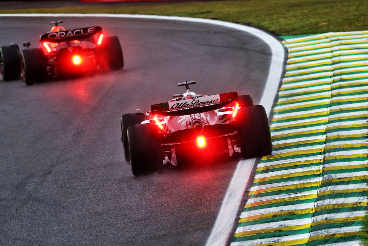 GP BRASILE, Valtteri Bottas (FIN) Alfa Romeo F1 Team C42.
11.11.2022. Formula 1 World Championship, Rd 21, Brazilian Grand Prix, Sao Paulo, Brazil, Qualifiche Day.
 - www.xpbimages.com, EMail: requests@xpbimages.com © Copyright: Coates / XPB Images