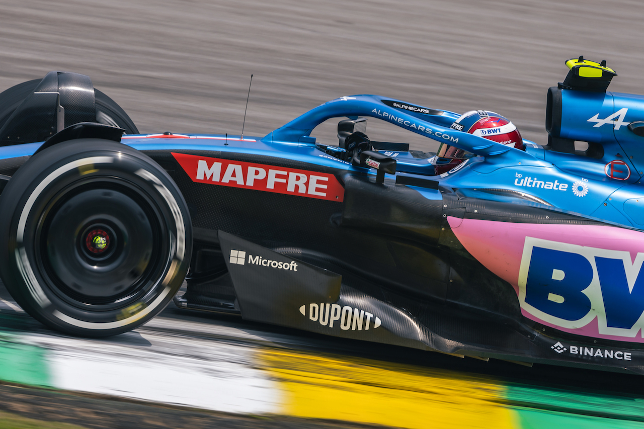 GP BRASILE, Esteban Ocon (FRA) Alpine F1 Team A522.
11.11.2022. Formula 1 World Championship, Rd 21, Brazilian Grand Prix, Sao Paulo, Brazil, Qualifiche Day.
- www.xpbimages.com, EMail: requests@xpbimages.com © Copyright: Bearne / XPB Images