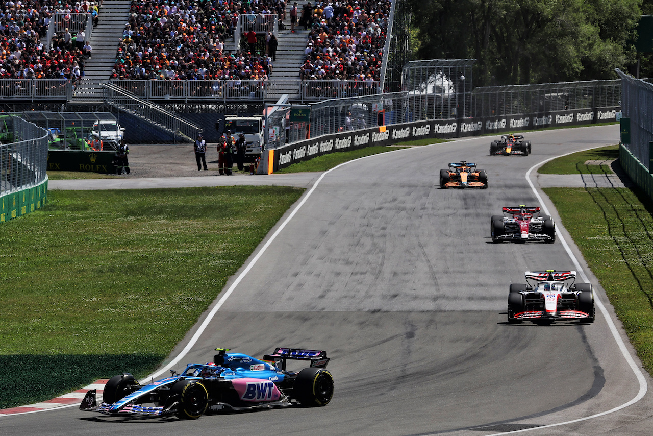 GP CANADA, Esteban Ocon (FRA) Alpine F1 Team A522.
19.06.2022. Formula 1 World Championship, Rd 9, Canadian Grand Prix, Montreal, Canada, Gara Day.
- www.xpbimages.com, EMail: requests@xpbimages.com © Copyright: Bearne / XPB Images