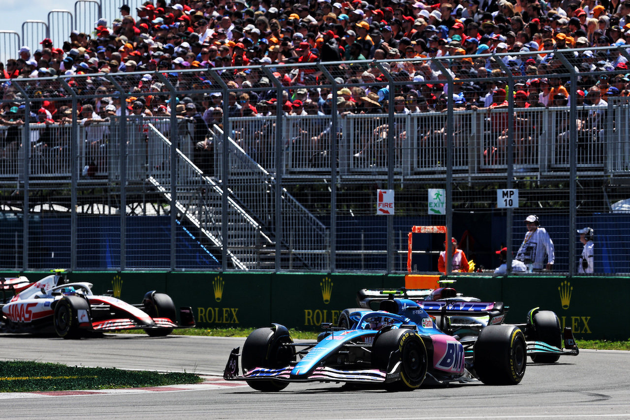 GP CANADA, Esteban Ocon (FRA) Alpine F1 Team A522.
19.06.2022. Formula 1 World Championship, Rd 9, Canadian Grand Prix, Montreal, Canada, Gara Day.
- www.xpbimages.com, EMail: requests@xpbimages.com © Copyright: Bearne / XPB Images