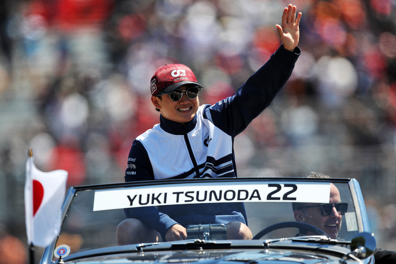 GP CANADA, Yuki Tsunoda (JPN) AlphaTauri on the drivers parade.
19.06.2022. Formula 1 World Championship, Rd 9, Canadian Grand Prix, Montreal, Canada, Gara Day.
 - www.xpbimages.com, EMail: requests@xpbimages.com © Copyright: Coates / XPB Images