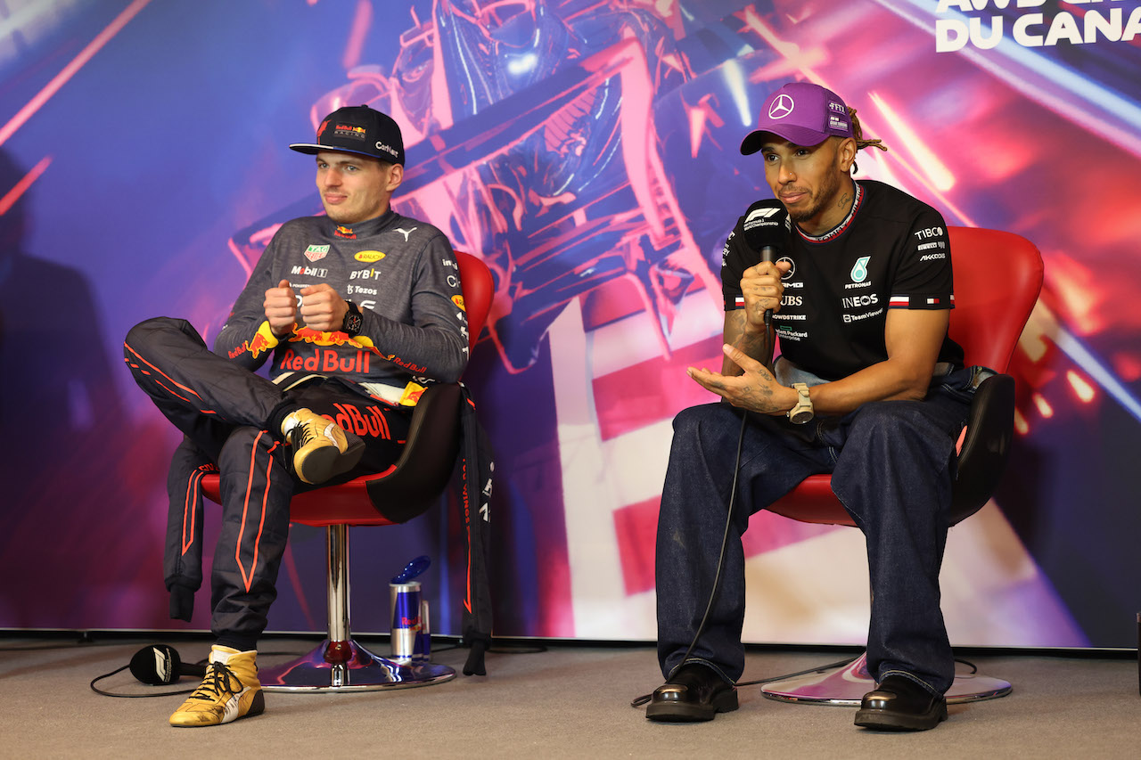 GP CANADA, (L to R): Max Verstappen (NLD) Red Bull Racing e Lewis Hamilton (GBR) Mercedes AMG F1 in the post race FIA Press Conference.
19.06.2022. Formula 1 World Championship, Rd 9, Canadian Grand Prix, Montreal, Canada, Gara Day.
- www.xpbimages.com, EMail: requests@xpbimages.com © Copyright: XPB Images