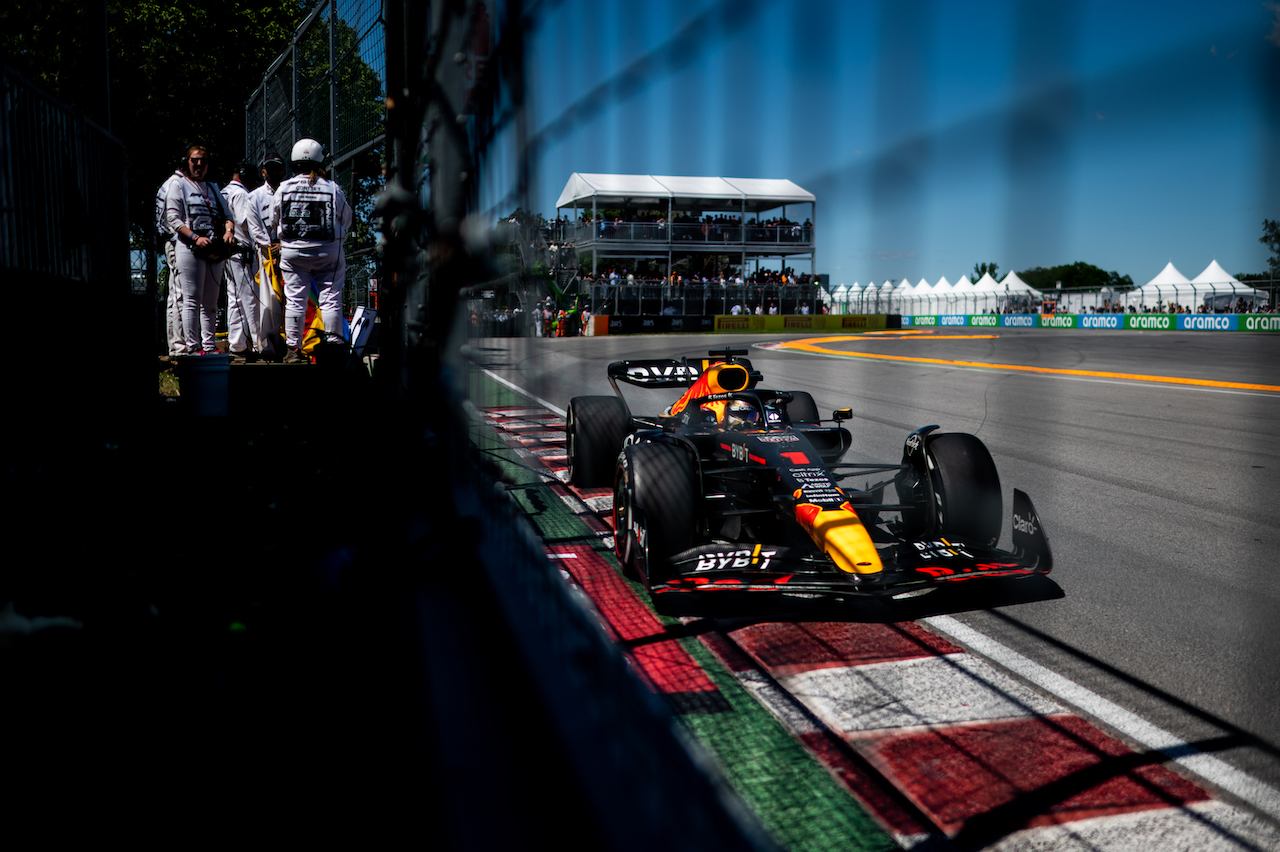 GP CANADA, Max Verstappen (NLD) Red Bull Racing RB18.
19.06.2022. Formula 1 World Championship, Rd 9, Canadian Grand Prix, Montreal, Canada, Gara Day.
- www.xpbimages.com, EMail: requests@xpbimages.com © Copyright: Price / XPB Images