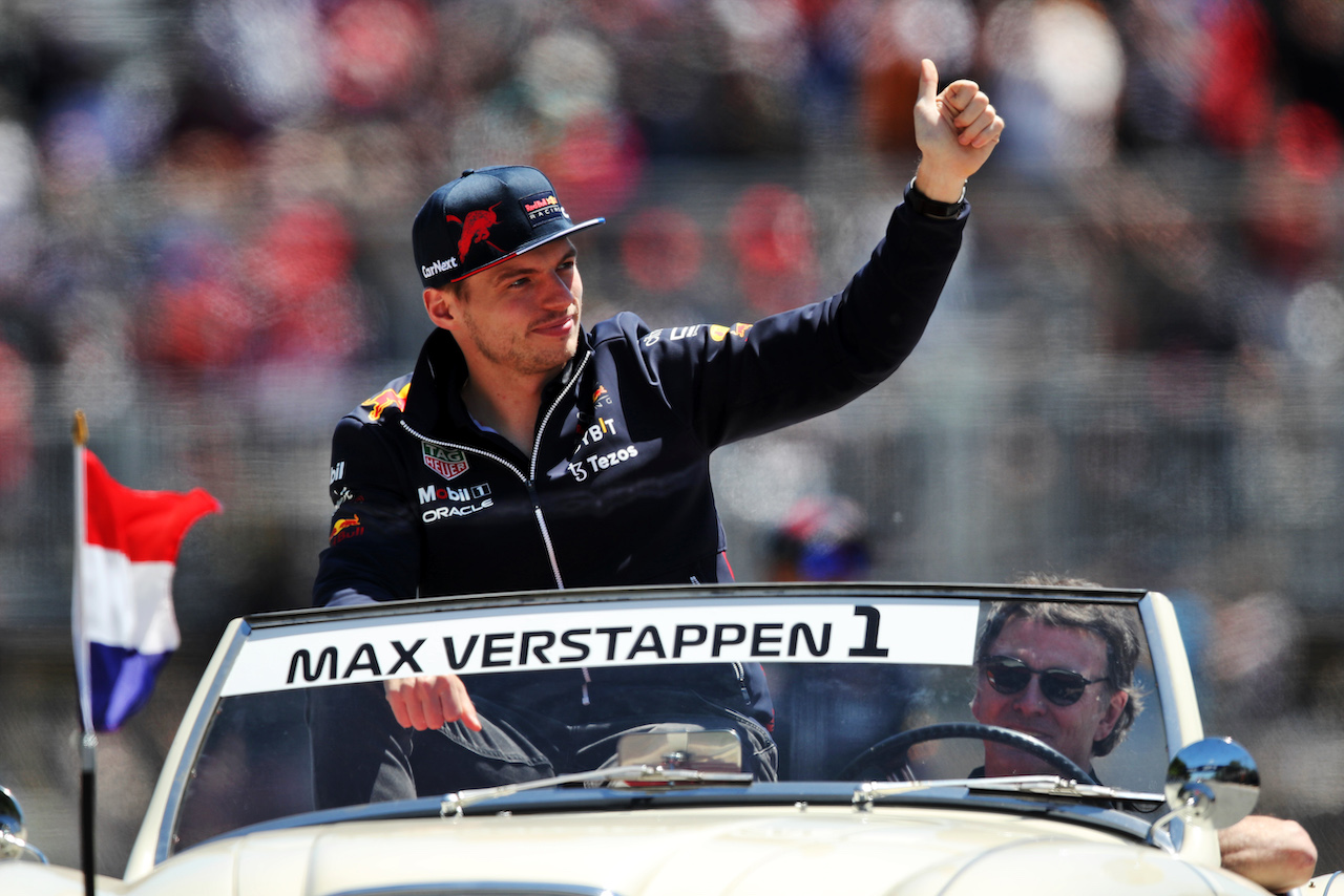GP CANADA, Max Verstappen (NLD) Red Bull Racing on the drivers parade.
19.06.2022. Formula 1 World Championship, Rd 9, Canadian Grand Prix, Montreal, Canada, Gara Day.
 - www.xpbimages.com, EMail: requests@xpbimages.com © Copyright: Coates / XPB Images