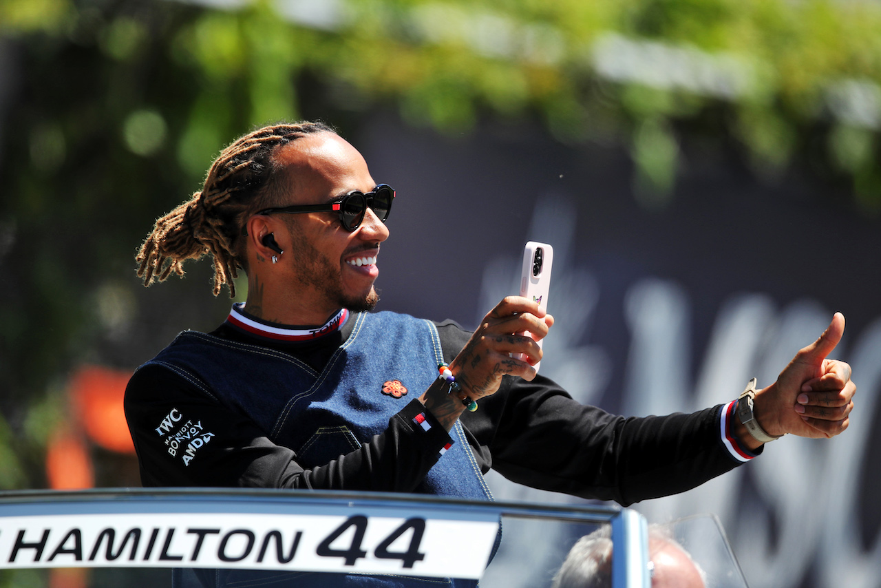 GP CANADA, Lewis Hamilton (GBR) Mercedes AMG F1 on the drivers parade.
19.06.2022. Formula 1 World Championship, Rd 9, Canadian Grand Prix, Montreal, Canada, Gara Day.
 - www.xpbimages.com, EMail: requests@xpbimages.com © Copyright: Coates / XPB Images