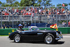 GP CANADA, Fernando Alonso (ESP) Alpine F1 Team on the drivers parade.
19.06.2022. Formula 1 World Championship, Rd 9, Canadian Grand Prix, Montreal, Canada, Gara Day.
- www.xpbimages.com, EMail: requests@xpbimages.com © Copyright: Bearne / XPB Images