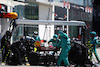 GP CANADA, George Russell (GBR) Mercedes AMG F1 W13 pit stop.
19.06.2022. Formula 1 World Championship, Rd 9, Canadian Grand Prix, Montreal, Canada, Gara Day.
- www.xpbimages.com, EMail: requests@xpbimages.com ¬© Copyright: Batchelor / XPB Images