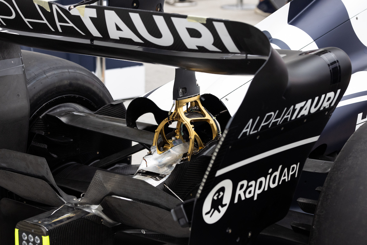 GP CANADA, AlphaTauri AT03 rear wing.
16.06.2022. Formula 1 World Championship, Rd 9, Canadian Grand Prix, Montreal, Canada, Preparation Day.
- www.xpbimages.com, EMail: requests@xpbimages.com © Copyright: Bearne / XPB Images