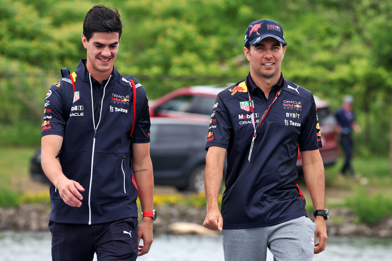 GP CANADA, Sergio Perez (MEX) Red Bull Racing.
16.06.2022. Formula 1 World Championship, Rd 9, Canadian Grand Prix, Montreal, Canada, Preparation Day.
- www.xpbimages.com, EMail: requests@xpbimages.com © Copyright: Bearne / XPB Images