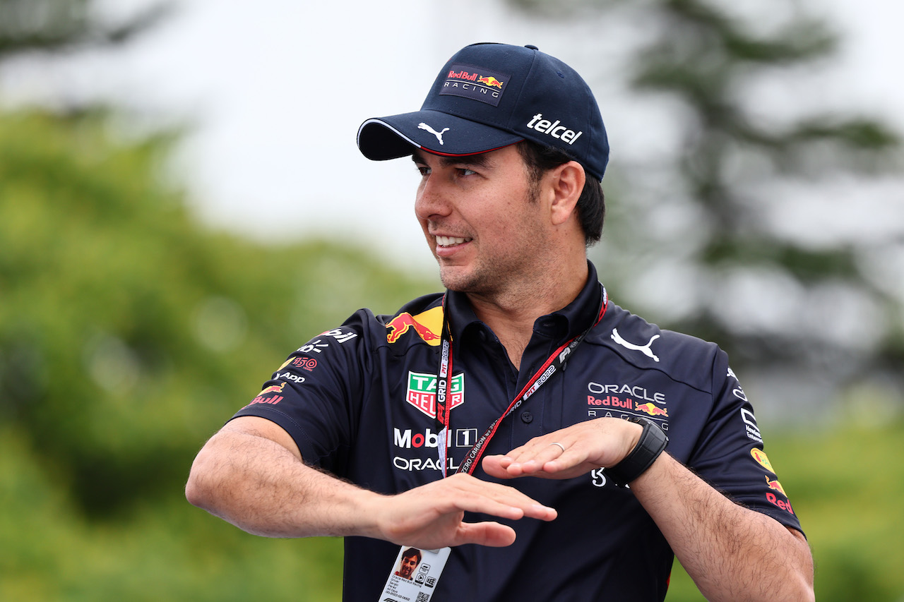 GP CANADA, Sergio Perez (MEX), Red Bull Racing 
16.06.2022. Formula 1 World Championship, Rd 9, Canadian Grand Prix, Montreal, Canada, Preparation Day.
- www.xpbimages.com, EMail: requests@xpbimages.com ¬© Copyright: Charniaux / XPB Images