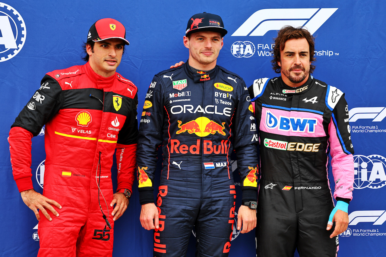 GP CANADA, Qualifiche top three in parc ferme (L to R): Carlos Sainz Jr (ESP) Ferrari, third; Max Verstappen (NLD) Red Bull Racing, pole position; Fernando Alonso (ESP) Alpine F1 Team, second.
18.06.2022. Formula 1 World Championship, Rd 9, Canadian Grand Prix, Montreal, Canada, Qualifiche Day.
- www.xpbimages.com, EMail: requests@xpbimages.com © Copyright: Batchelor / XPB Images