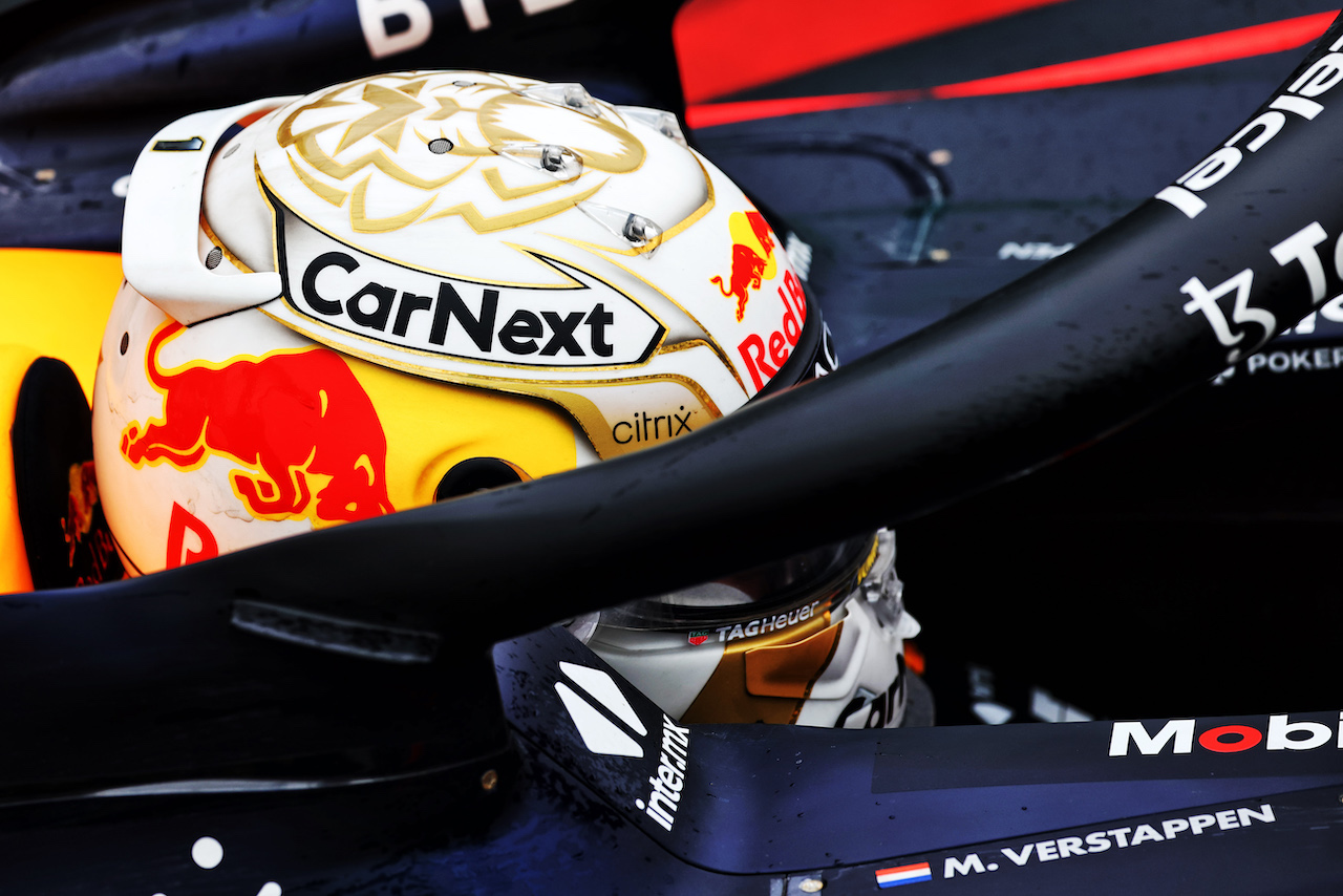 GP CANADA, Max Verstappen (NLD) Red Bull Racing RB18.
18.06.2022. Formula 1 World Championship, Rd 9, Canadian Grand Prix, Montreal, Canada, Qualifiche Day.
- www.xpbimages.com, EMail: requests@xpbimages.com © Copyright: Batchelor / XPB Images