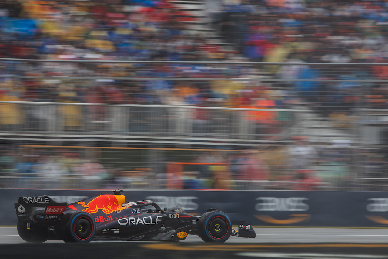 GP CANADA, Max Verstappen (NLD) Red Bull Racing RB18.
18.06.2022. Formula 1 World Championship, Rd 9, Canadian Grand Prix, Montreal, Canada, Qualifiche Day.
- www.xpbimages.com, EMail: requests@xpbimages.com © Copyright: Bearne / XPB Images
