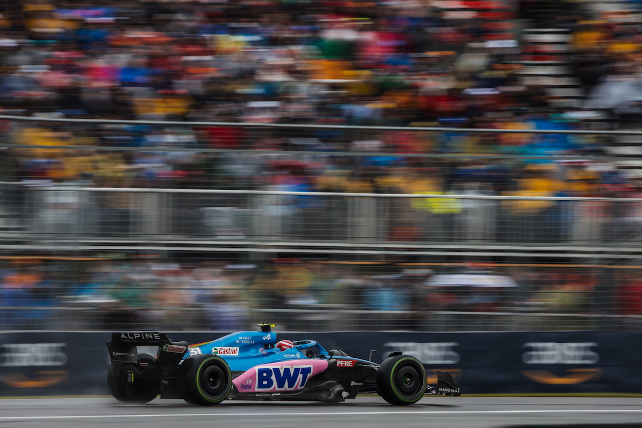 GP CANADA, Esteban Ocon (FRA) Alpine F1 Team A522.
18.06.2022. Formula 1 World Championship, Rd 9, Canadian Grand Prix, Montreal, Canada, Qualifiche Day.
- www.xpbimages.com, EMail: requests@xpbimages.com © Copyright: Bearne / XPB Images