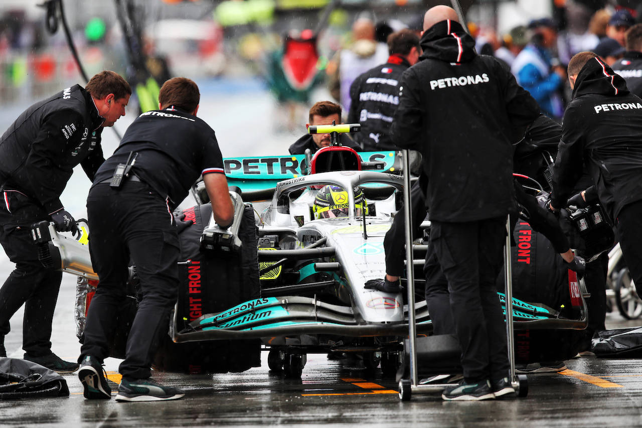 GP CANADA, Lewis Hamilton (GBR) Mercedes AMG F1 W13.
18.06.2022. Formula 1 World Championship, Rd 9, Canadian Grand Prix, Montreal, Canada, Qualifiche Day.
 - www.xpbimages.com, EMail: requests@xpbimages.com © Copyright: Coates / XPB Images